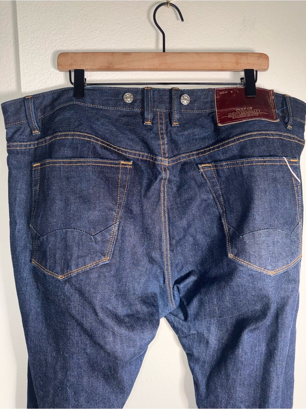 CULT OF INDIVIDUALITY Rocker Slim Selvedge Denim Mens Dark Wash Jeans W42 L 33 - Picture 6 of 7